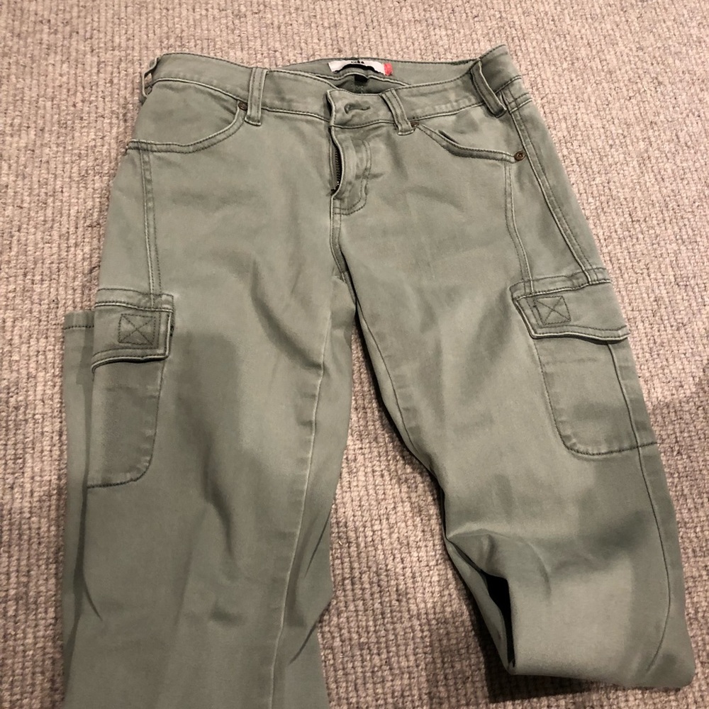 Cabi stretch Size 2 cargo pants